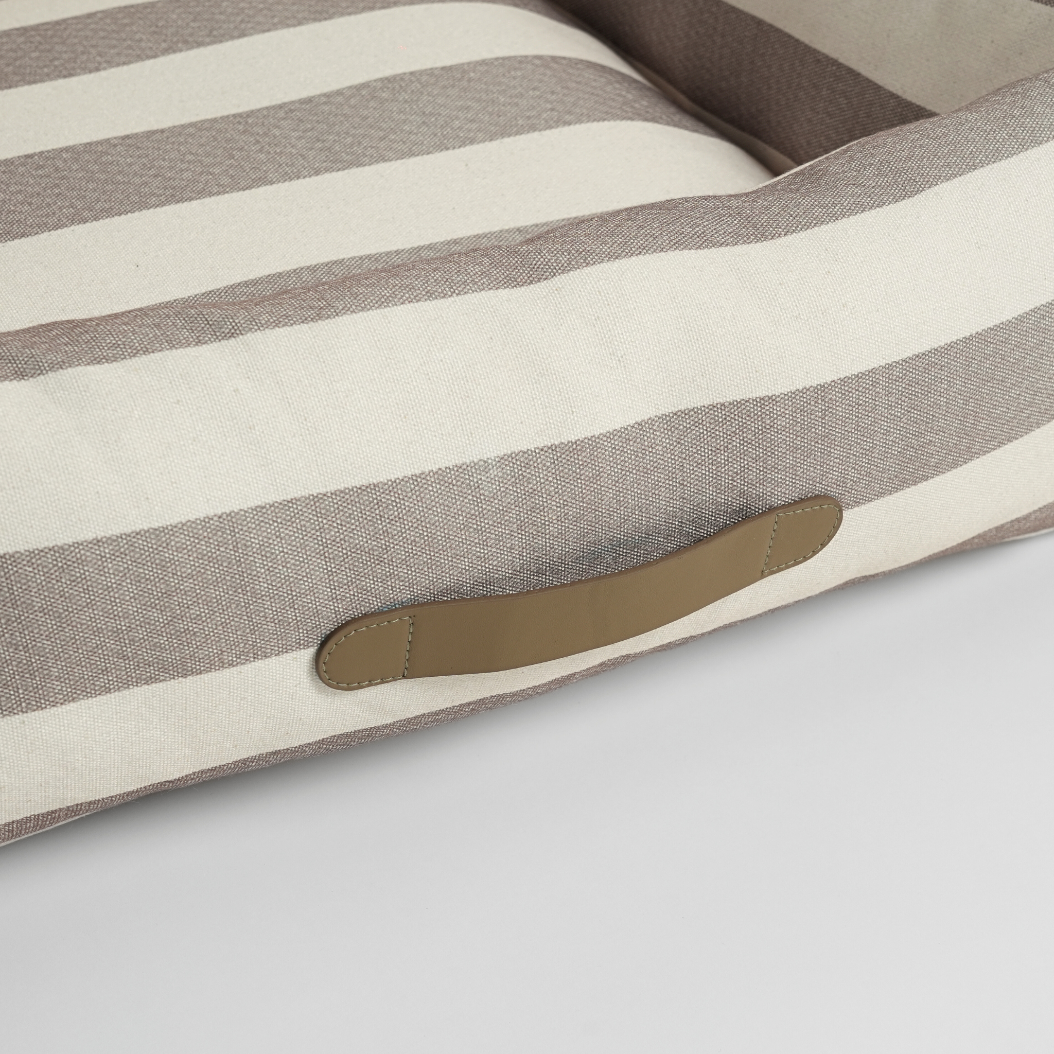 Alba Dog Bed | Striped