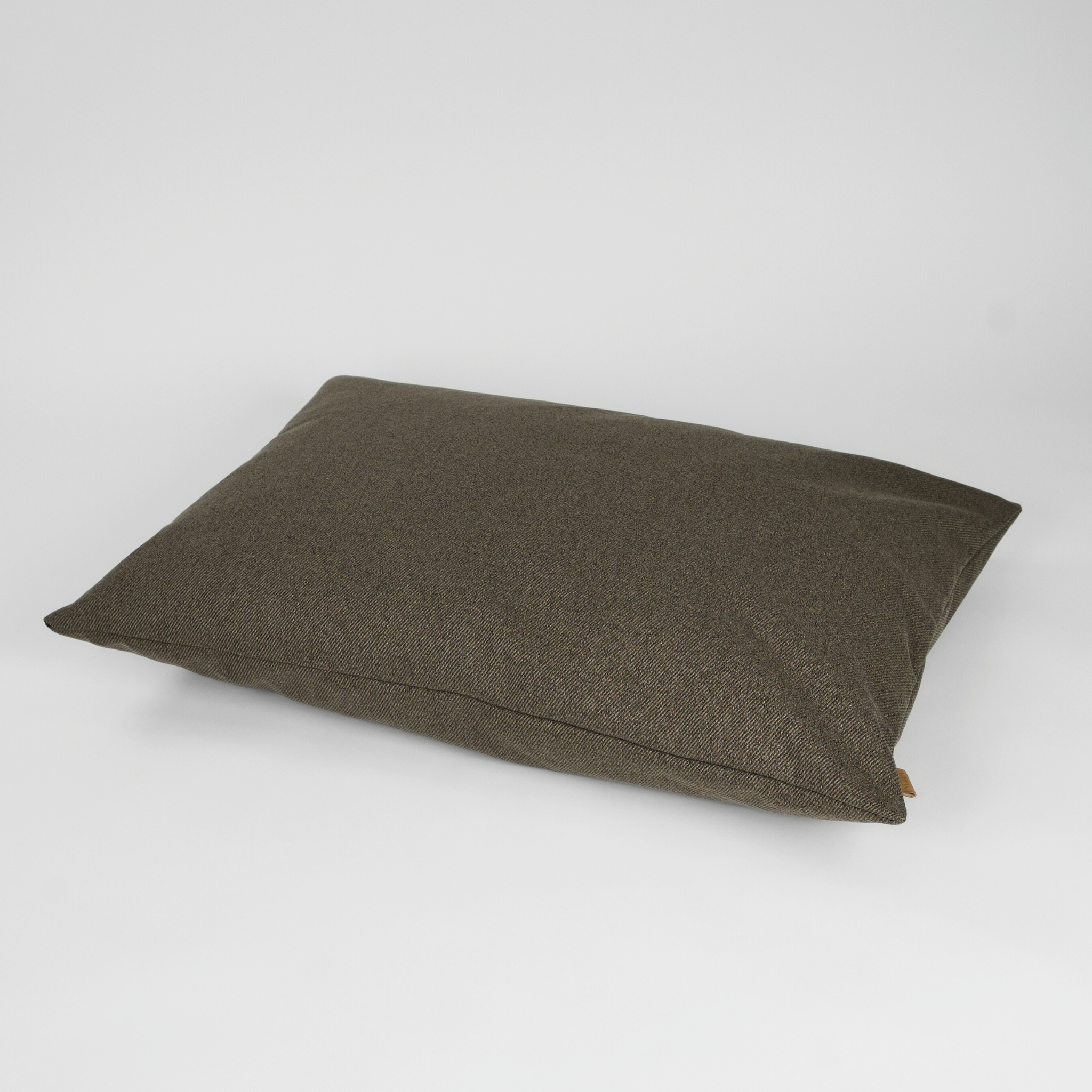 Ebba Dog Cushion | Espresso