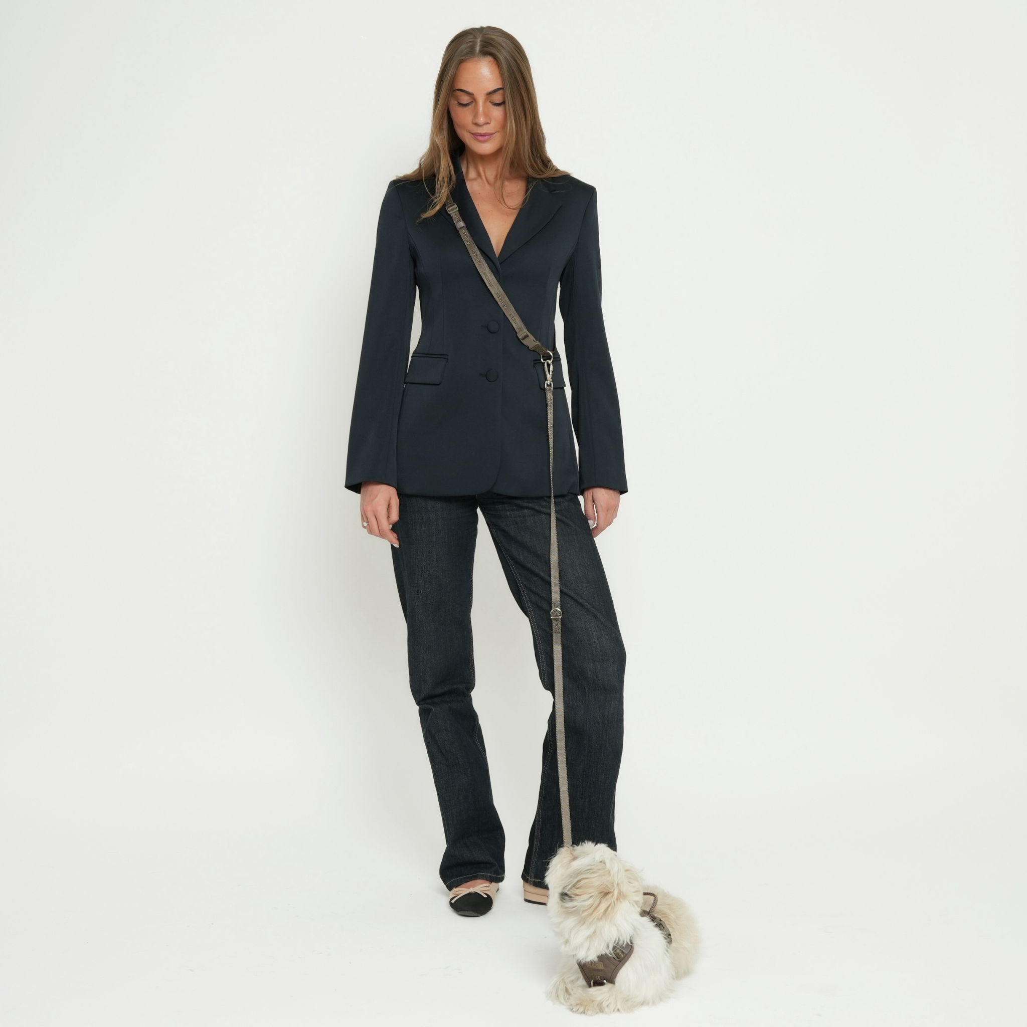 Hands-Free Dog Leash – Taupe